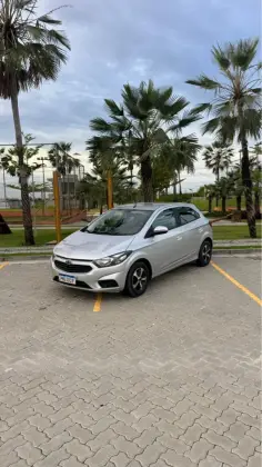 CHEVROLET ONIX 1.4 MPFI ACTIV 8V FLEX 4P MANUAL CHEVROLET ONIX 1.4 MPFI ACTIV 8V FLEX 4P MANUAL