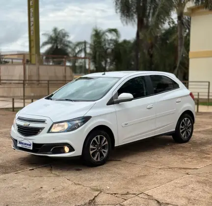 CHEVROLET ONIX 1.4 MPFI LTZ 8V FLEX 4P MANUAL CHEVROLET ONIX 1.4 MPFI LTZ 8V FLEX 4P MANUAL