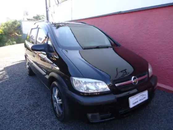 CHEVROLET ZAFIRA 2.0 MPFI ELEGANCE 8V FLEX 4P AUTOMÁTICO CHEVROLET ZAFIRA 2.0 MPFI ELEGANCE 8V FLEX 4P AUTOMÁTICO