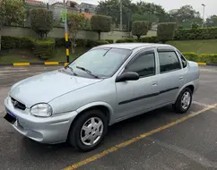 CHEVROLET CLASSIC 1.0 MPFI LIFE 8V FLEX 4P MANUAL CHEVROLET CLASSIC 1.0 MPFI LIFE 8V FLEX 4P MANUAL