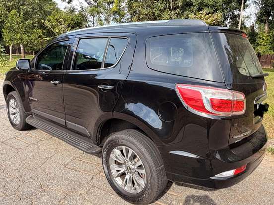 CHEVROLET-TRAILBLAZER-2019