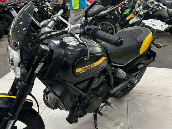 DUCATI-SCRAMBLER FULL THROTTLE DUCATI-SCRAMBLER FULL THROTTLE-2016