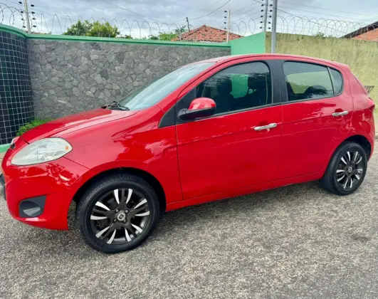FIAT PALIO 1.0 MPI ATTRACTIVE 8V FLEX 4P MANUAL FIAT PALIO 1.0 MPI ATTRACTIVE 8V FLEX 4P MANUAL