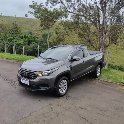 FIAT STRADA 1.3 FIREFLY FLEX FREEDOM CS MANUAL FIAT STRADA 1.3 FIREFLY FLEX FREEDOM CS MANUAL