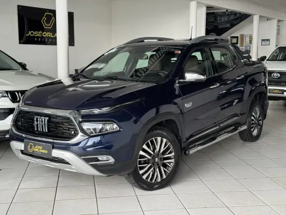 FIAT TORO 2.0 16V TURBO DIESEL RANCH 4WD AT9 FIAT TORO 2.0 16V TURBO DIESEL RANCH 4WD AT9