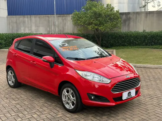 FORD FIESTA 1.5 SE HATCH 16V FLEX 4P MANUAL FORD FIESTA 1.5 SE HATCH 16V FLEX 4P MANUAL