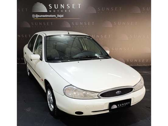 FORD-MONDEO-2.0 CLX 16V GASOLINA 4P AUTOMÁTICO FORD-MONDEO-1997
