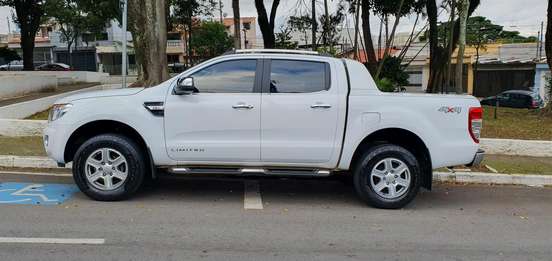 FORD-RANGER-2012