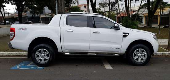 FORD-RANGER-2012