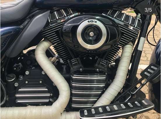 HARLEY-DAVIDSON-STREET GLIDE-2011