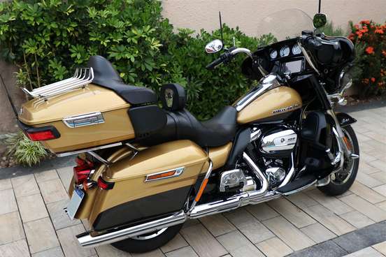 HARLEY-DAVIDSON-ULTRA LIMITED-2017