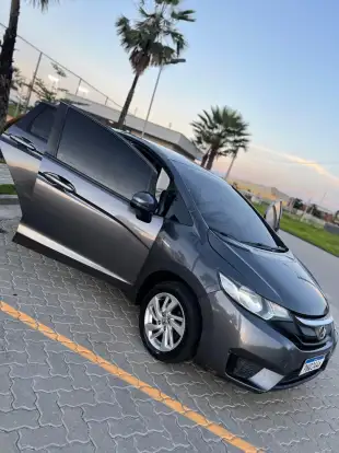 HONDA-FIT-2016