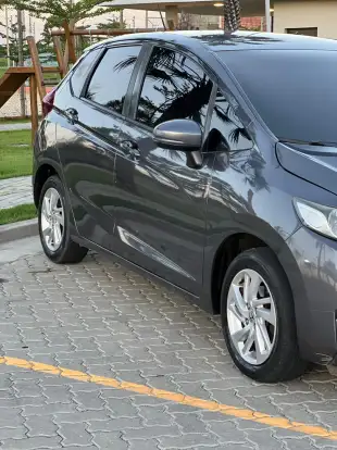 HONDA-FIT-2016