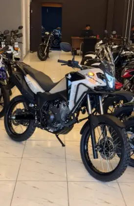 HONDA XRE 300 SAHARA ADVENTURE 