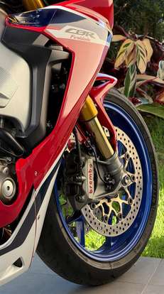 HONDA-CBR 1000RR FIREBLADE SP-2018