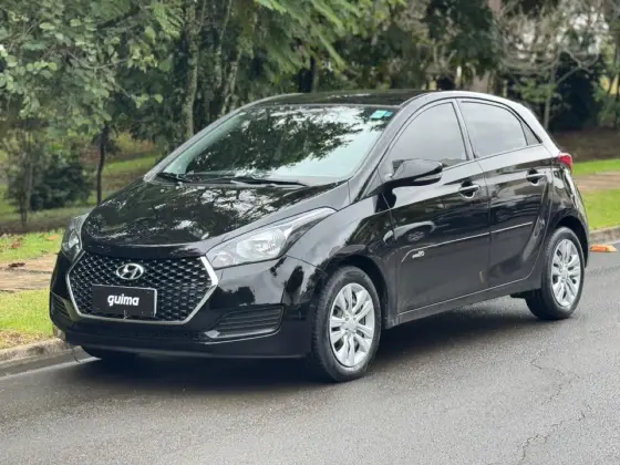 HYUNDAI HB20 1.6 COMFORT PLUS 16V FLEX 4P AUTOMÁTICO HYUNDAI HB20 1.6 COMFORT PLUS 16V FLEX 4P AUTOMÁTICO
