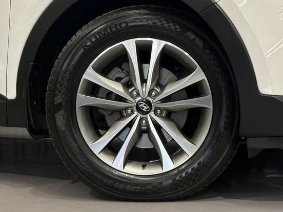 HYUNDAI-SANTA FÉ-3.3 MPFI 4X4 7 LUGARES V6 270CV GASOLINA 4P AUTOMÁTICO HYUNDAI-SANTA FÉ-2014