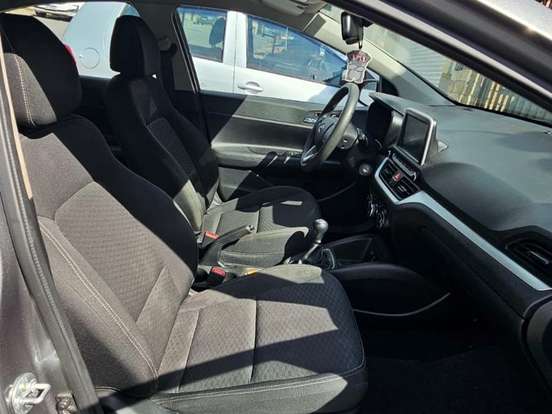 HYUNDAI-HB20-1.0 12V FLEX EVOLUTION MANUAL HYUNDAI-HB20-2022