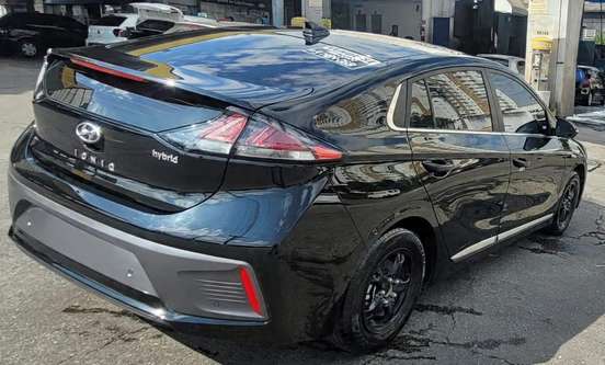 HYUNDAI-IONIQ-2022