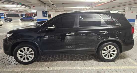 KIA-SORENTO-2014