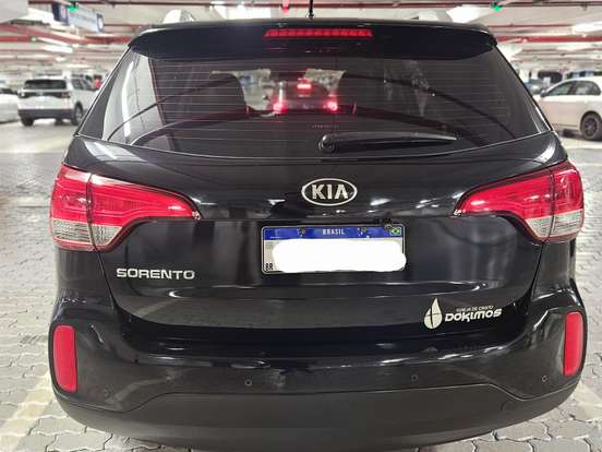KIA-SORENTO-2.4 16V GASOLINA EX AUTOMÁTICO KIA-SORENTO-2014