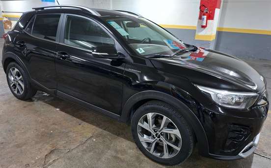 KIA-STONIC-2022