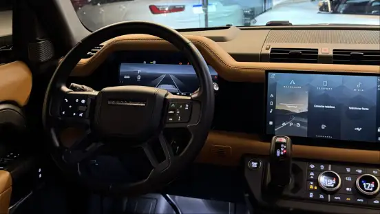 LAND ROVER-DEFENDER-2024
