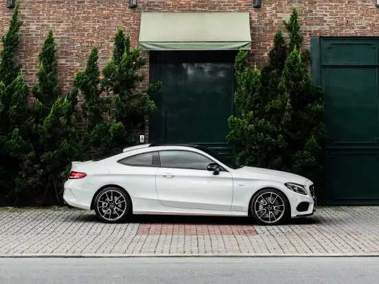 MERCEDES-BENZ-C 43 AMG-3.0 V6 GASOLINA COUPÉ 4MATIC 9G-TRONIC MERCEDES-BENZ-C 43 AMG-2017