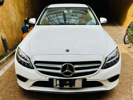 MERCEDES-BENZ-C 180-1.6 CGI FLEX AVANTGARDE 9G-TRONIC MERCEDES-BENZ-C 180-2019