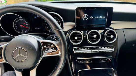 MERCEDES-BENZ-C 180-2019