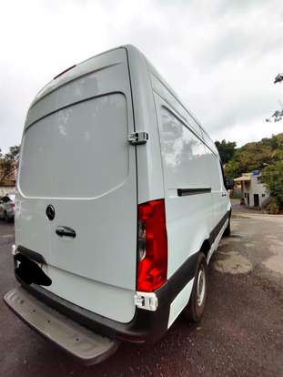 MERCEDES-BENZ-SPRINTER-2020