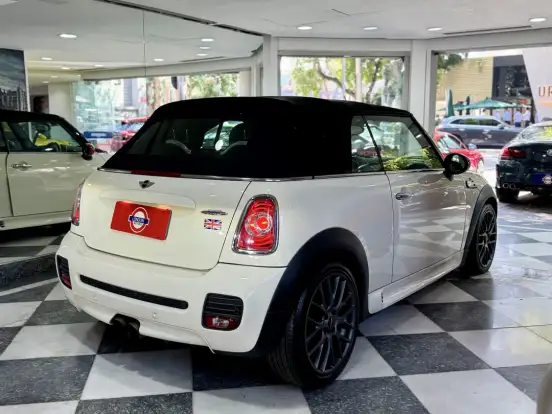 MINI-COOPER-1.6 JOHN COOPER WORKS CABRIO 16V GASOLINA 2P AUTOMÁTICO MINI-COOPER-2013