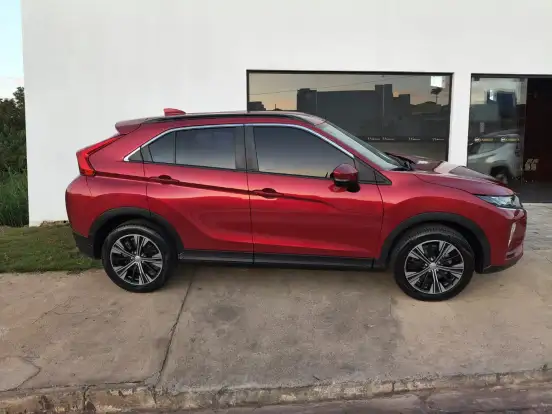 MITSUBISHI-ECLIPSE CROSS-2021