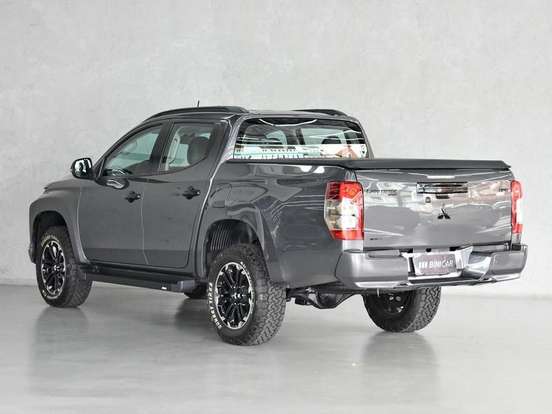 MITSUBISHI-L200 TRITON-2.4 16V TURBO DIESEL SPORT HPE CD 4P 4X4 AUTOMÁTICO MITSUBISHI-L200 TRITON-2022