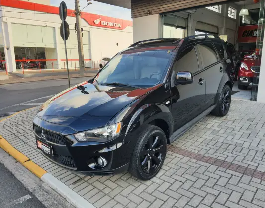 MITSUBISHI OUTLANDER 2.0 16V GASOLINA 4P AUTOMÁTICO MITSUBISHI OUTLANDER 2.0 16V GASOLINA 4P AUTOMÁTICO