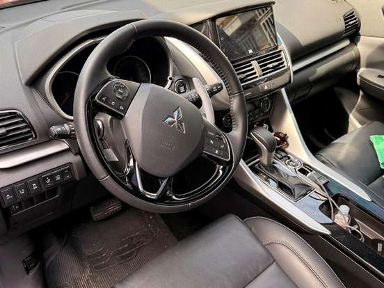 MITSUBISHI-ECLIPSE CROSS-1.5 MIVEC TURBO GASOLINA HPE-S S-AWC CVT MITSUBISHI-ECLIPSE CROSS-2024