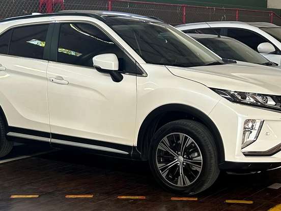 MITSUBISHI-ECLIPSE CROSS-1.5 MIVEC TURBO GASOLINA HPE-S SPORT CVT MITSUBISHI-ECLIPSE CROSS-2021