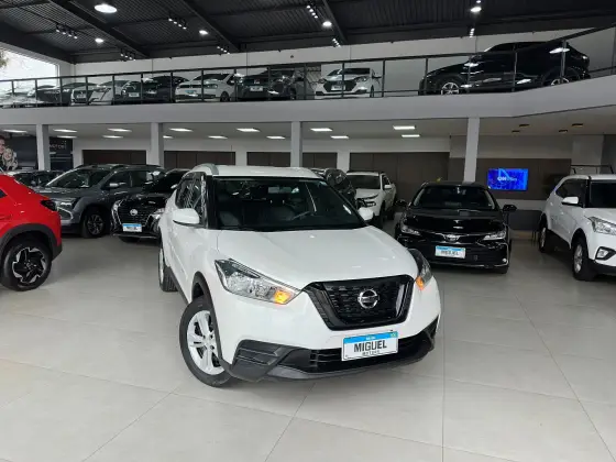 NISSAN KICKS 1.6 16V FLEXSTART S DIRECT 4P XTRONIC NISSAN KICKS 1.6 16V FLEXSTART S DIRECT 4P XTRONIC