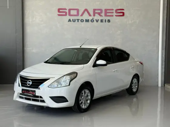 NISSAN VERSA 1.6 16V FLEX SV 4P XTRONIC NISSAN VERSA 1.6 16V FLEX SV 4P XTRONIC