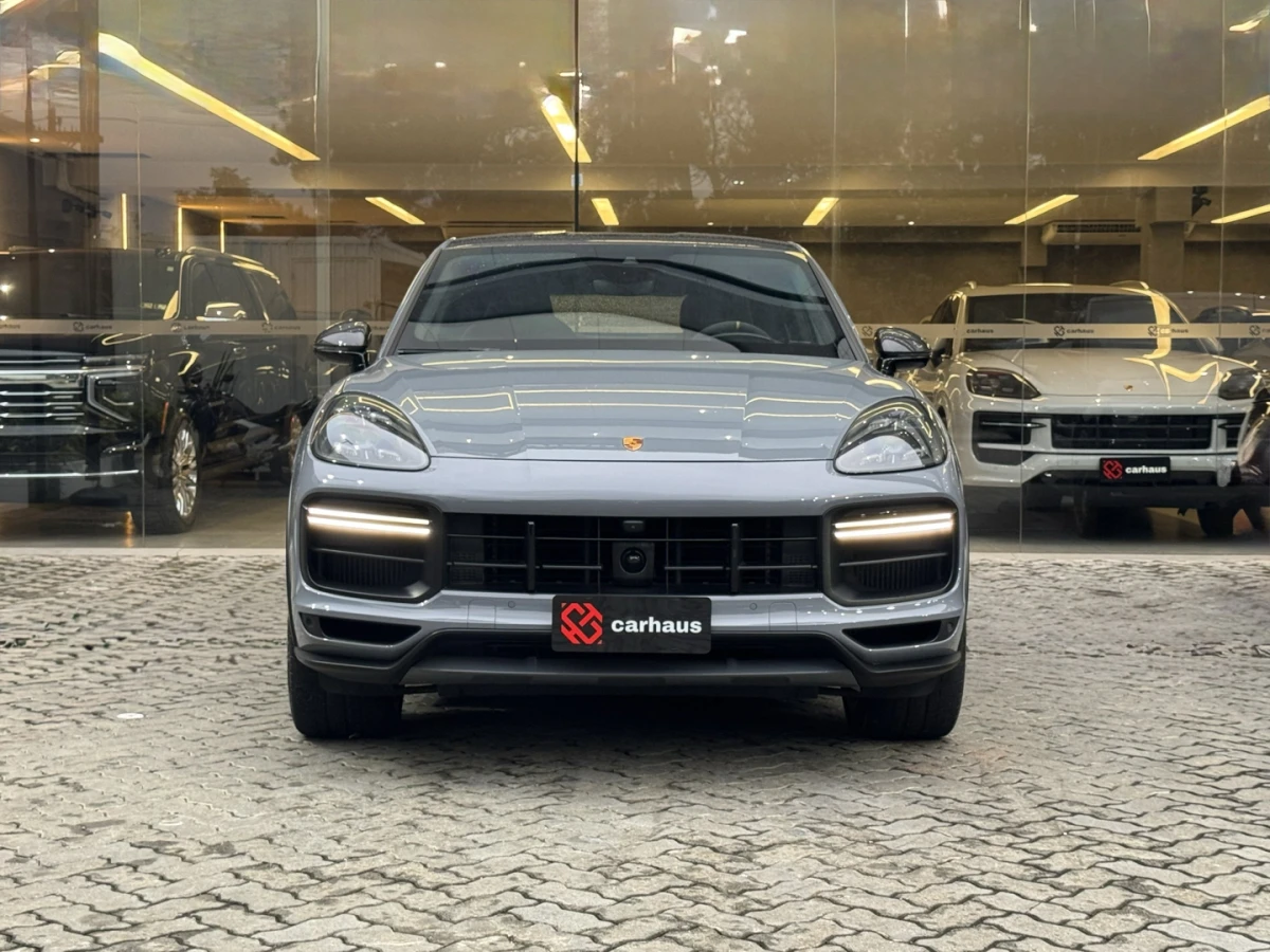 Porsche Cayenne — foto 2