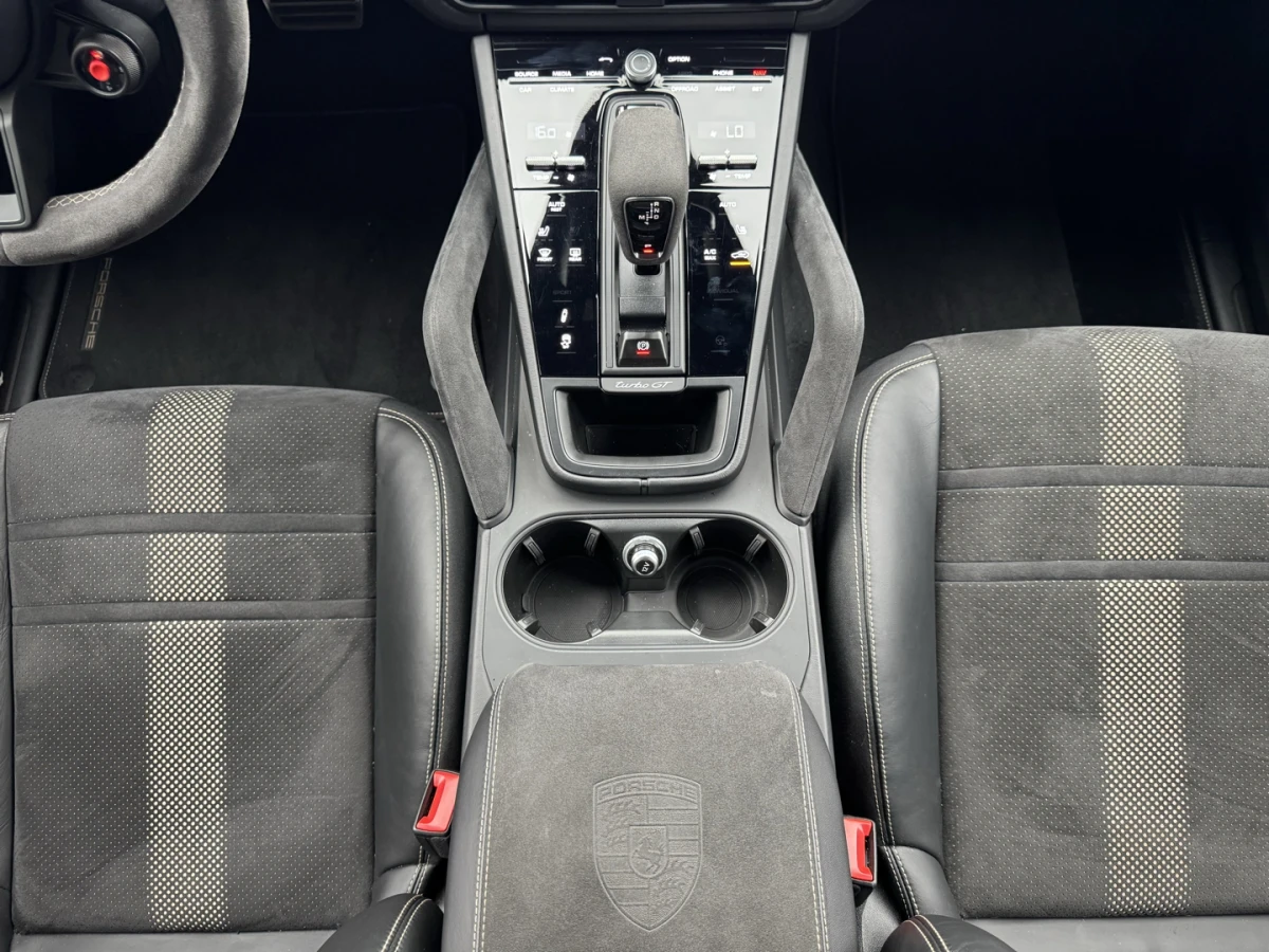Porsche Cayenne — foto 17