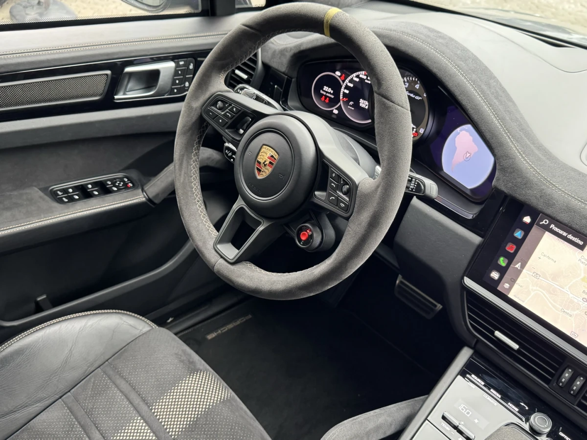 Porsche Cayenne — foto 18