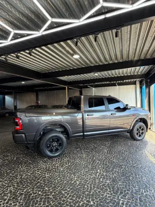 RAM 2500 6.7 I6 TURBO DIESEL NIGHT EDITION CD 4X4 AUTOMÁTICO RAM 2500 6.7 I6 TURBO DIESEL NIGHT EDITION CD 4X4 AUTOMÁTICO