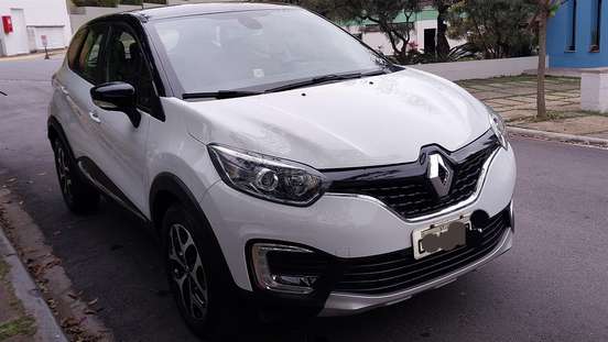 RENAULT-CAPTUR-2017