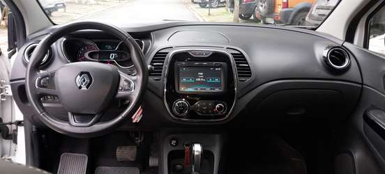 RENAULT-CAPTUR-1.6 16V SCE FLEX INTENSE X-TRONIC RENAULT-CAPTUR-2017