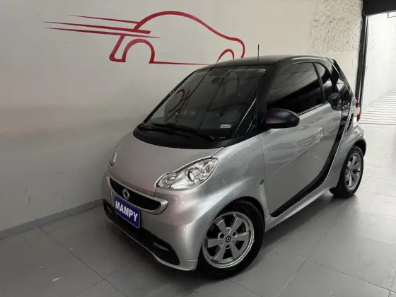 SMART FORTWO 1.0 COUPE 3 CILINDROS TURBO GASOLINA 2P AUTOMÁTICO SMART FORTWO 1.0 COUPE 3 CILINDROS TURBO GASOLINA 2P AUTOMÁTICO