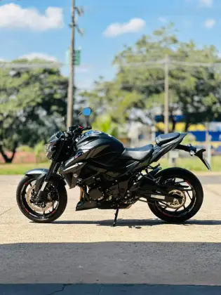 SUZUKI GSX-S750A SUZUKI GSX-S750A
