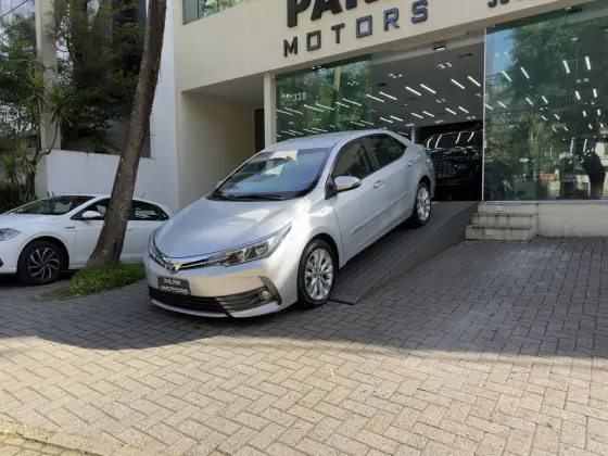 TOYOTA COROLLA 1.8 GLI 16V FLEX 4P AUTOMÁTICO TOYOTA COROLLA 1.8 GLI 16V FLEX 4P AUTOMÁTICO