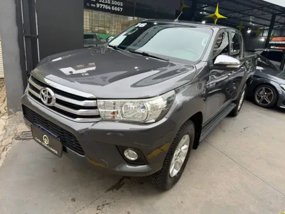 TOYOTA HILUX 2.8 SRV 4X4 CD 16V DIESEL 4P AUTOMÁTICO TOYOTA HILUX 2.8 SRV 4X4 CD 16V DIESEL 4P AUTOMÁTICO