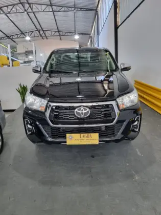 TOYOTA HILUX 2.8 SRV 4X4 CD 16V DIESEL 4P AUTOMÁTICO TOYOTA HILUX 2.8 SRV 4X4 CD 16V DIESEL 4P AUTOMÁTICO